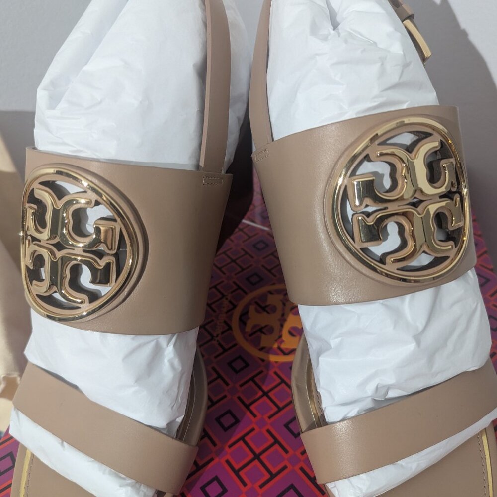 Tory Burch Neutral Blush Leather Wedge Sandals with Gold Logo - Picture 13 of 13